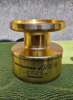 1 Shimano 4500B Gouden Spoel Bedrukte Tekst, Watersport en Boten, Ophalen of Verzenden, Zo goed als nieuw, Molen