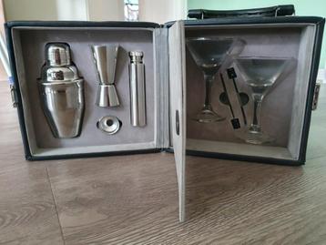 Cocktailset in Koffer beschikbaar voor biedingen