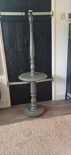 Unieke grijze landelijke brocanre staande lamp met tafeltje, Ophalen, Landelijk brocante, Zo goed als nieuw, 150 tot 200 cm