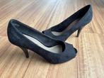 Nieuwe s. Oliver 'peep toe' pumps zwart suède mt 38, Pumps, Zwart, Nieuw, Ophalen of Verzenden