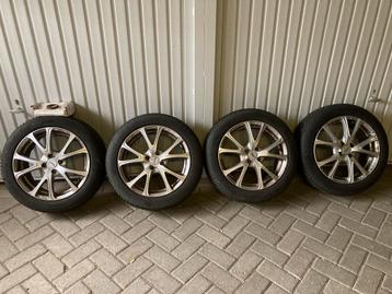 17 inch winterset winterbanden lm velgen 4 x 100 205 55 R17 beschikbaar voor biedingen