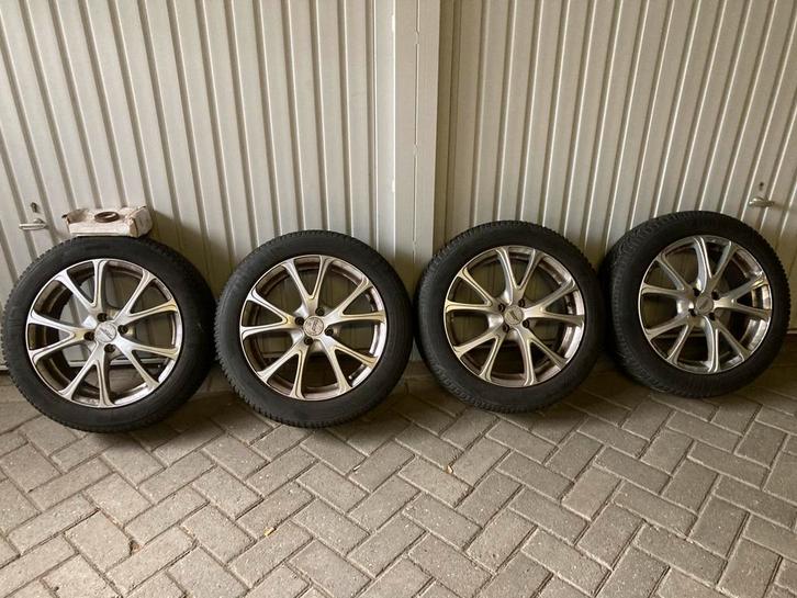 17 inch winterset winterbanden lm velgen 4 x 100 205 55 R17, Auto-onderdelen, Banden en Velgen, Velg(en), Winterbanden, 17 inch