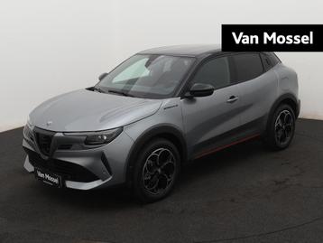 Alfa Romeo Junior Elettrica Speciale 54 kWh | Navigatie | Pa beschikbaar voor biedingen