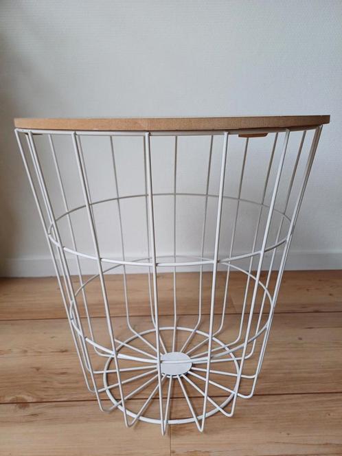 Draadmand met deksel bijzettafel wit tafel mand korf, Huis en Inrichting, Woonaccessoires | Schalen en Manden, Gebruikt, Rond