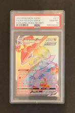 Rayquaza Vmax #217 PSA 10, Hobby en Vrije tijd, Verzamelkaartspellen | Pokémon, Verzenden, Nieuw, Losse kaart, Foil