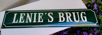 Emaille Tekst Bord / Tekstbord - Lenie's Brug - 71x15CM beschikbaar voor biedingen