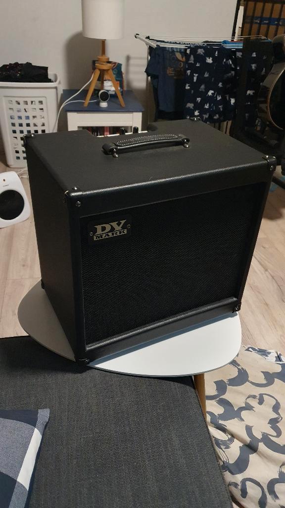 Active amp cabinet, Muziek en Instrumenten, Versterkers | Bas en Gitaar, Zo goed als nieuw, Gitaar, 50 tot 100 watt, Ophalen