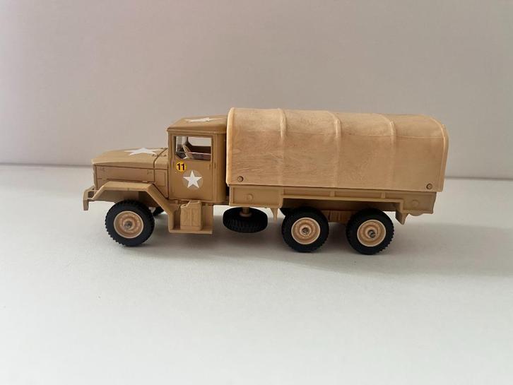 Kaiser Jeep van het leger van Solido, Hobby en Vrije tijd, Modelauto's | 1:50, Gebruikt, Bus of Vrachtwagen, Overige merken, Ophalen of Verzenden
