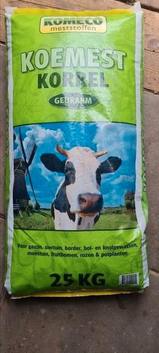 Komeco Koemestkorrel zak 25kg, Tuin en Terras, Aarde en Mest, Ophalen of Verzenden