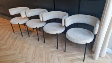 Eetkamerstoelen 4, wit boucle 