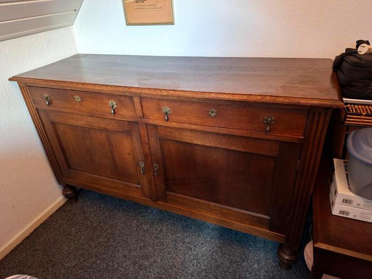 Antiek Dressoir - Grootmoeders Tijd, Antiek en Kunst, Antiek | Meubels | Kasten, Ophalen of Verzenden