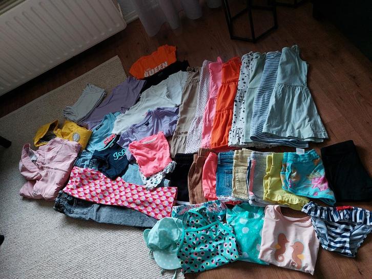 Kledingpakket meisje voorjaar/zomer maat 98/104, Kinderen en Baby's, Kinderkleding | Kinder-kledingpakketten, Zo goed als nieuw