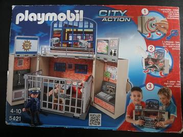 Playmobil 5421 Speelbox Politiestation compleet beschikbaar voor biedingen