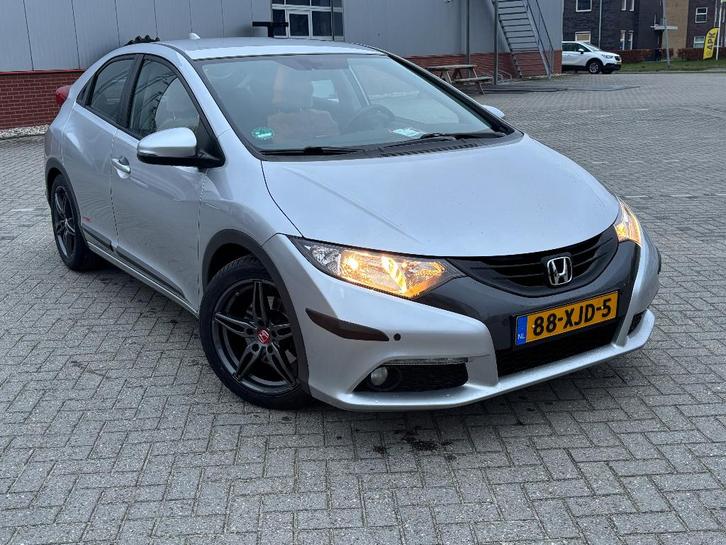 Honda Civic GT 1.8l AUT Parksensors Achteruitrijcamera Navi, Auto's, Honda, Particulier, Civic, ABS, Achteruitrijcamera, Airbags