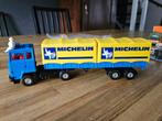 Corgi Ford Transcontinental 1:50 Michelin, Hobby en Vrije tijd, Modelauto's | 1:50, Ophalen, Zo goed als nieuw, Bus of Vrachtwagen