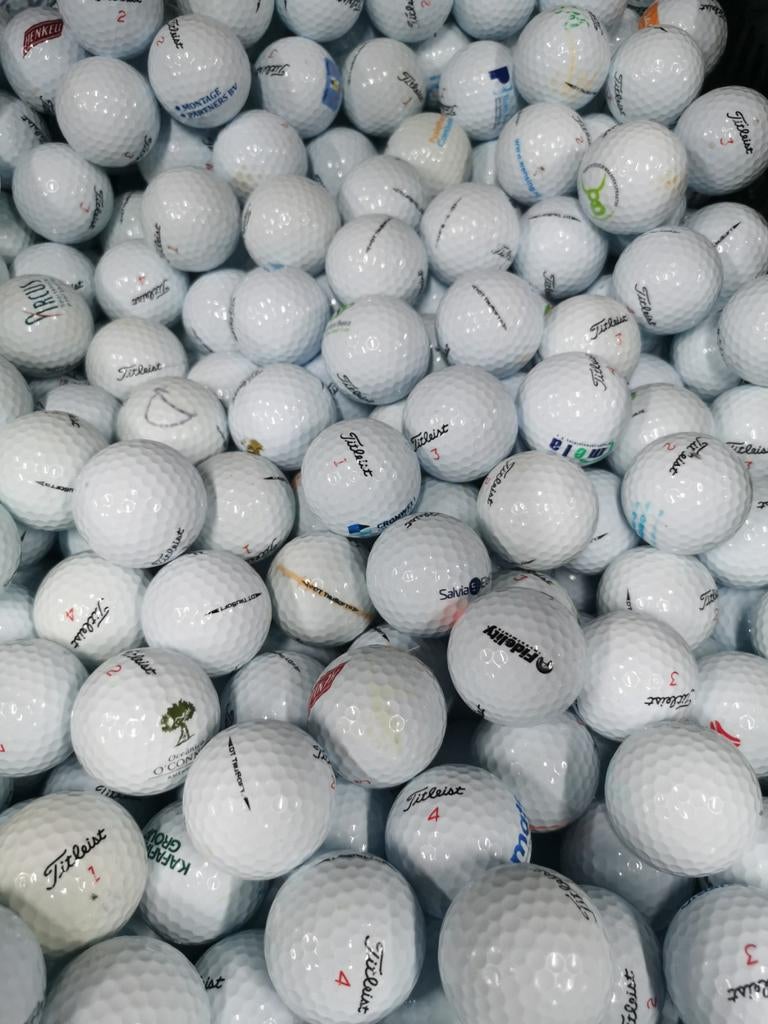 Titleist dt trusoft golfballen 50 stuks AAAA kwaliteit, Ophalen of Verzenden, Zo goed als nieuw, Bal(len)