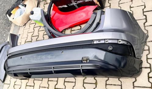Achterbumper Audi Q4 89E E-TRON S-LINE ORGINEEL BUMPER PDC, Auto-onderdelen, Carrosserie en Plaatwerk, Bumper, Audi, Achter, Gebruikt
