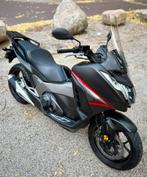 Honda integra nc750d, Fietsen en Brommers, Brommers | Honda, Ophalen