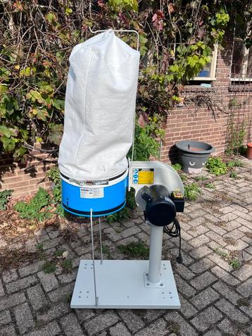 Afzuigmachine 220V zgan beschikbaar voor biedingen