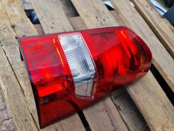 Achterlicht rechts van een Mercedes Vito beschikbaar voor biedingen