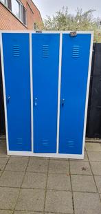 Blauwe lockerkast met 3 deuren MOET NU WEG!, Huis en Inrichting, Kasten | Lockerkasten, Ophalen, Gebruikt, Industrieel