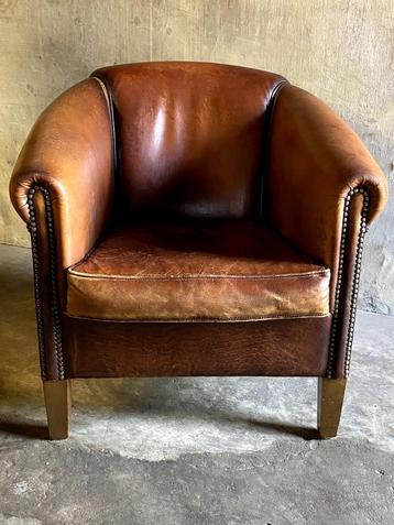 Vintage clubfauteuil schapenleer, fauteuil beschikbaar voor biedingen