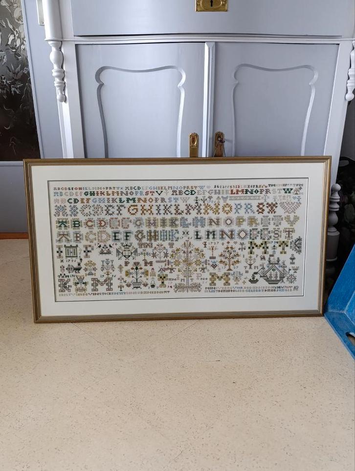 Prachtige grote merklap 1700 "Cristus is de vinstock..", Antiek en Kunst, Antiek | Kleden en Textiel, Ophalen