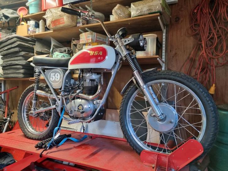 BSA b40 oldtimer project, Motoren, Motoren | Oldtimers, 1 cilinder, Ophalen