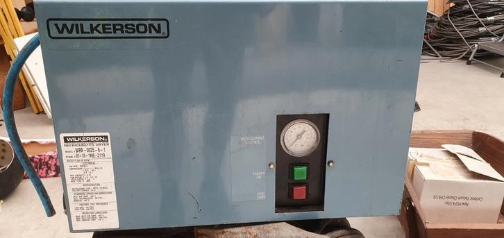 Wilkerson WRA-0025-6-1 Luchtdroger, Zakelijke goederen, Machines en Bouw | Industrie en Techniek, Ophalen