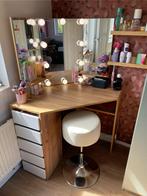 Leuke make-up tafel met verlichting en kruk, Ophalen, 100 tot 150 cm, 50 tot 100 cm, Zo goed als nieuw