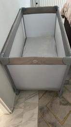 Baby bed, Kinderen en Baby's, Babywiegjes en Ledikanten, Ophalen of Verzenden, Zo goed als nieuw, Ledikant