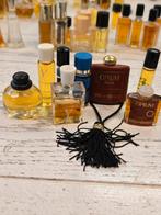Vintage Yves Saint Laurent Y.S.L parfum 8 stuks, Verzamelen, Ophalen of Verzenden, Zo goed als nieuw, Miniatuur, Gevuld