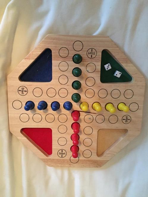 Mens erger je niet Spel Hout, Hobby en Vrije tijd, Gezelschapsspellen | Bordspellen, Gebruikt, Een of twee spelers, Drie of vier spelers