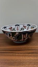 Puntgave schaal met vogels Tichelaar Makkum, Antiek en Kunst, Antiek | Keramiek en Aardewerk, Ophalen of Verzenden