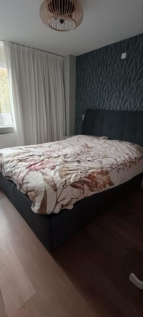 Tweepersoonsbed Idanäs - IKEA, Huis en Inrichting, Slaapkamer | Bedden, Zo goed als nieuw, Tweepersoons, 160 cm, 200 cm, Hout