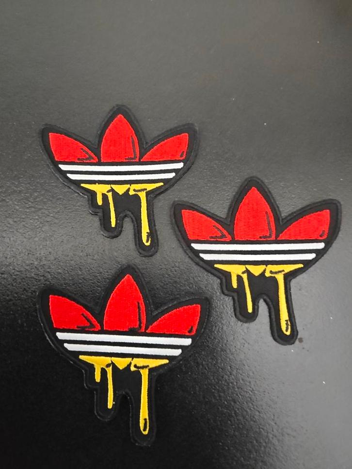 Oeteldonk Emblemen - Handgemaakt, Hobby en Vrije tijd, Kledingapplicaties en Hotfix, Ophalen of Verzenden