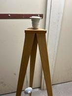 Zuiver tripod vloerlamp, Huis en Inrichting, Lampen | Vloerlampen, Ophalen, Zo goed als nieuw, 150 tot 200 cm