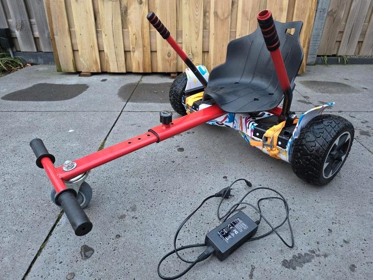 Hoverboard met kart en nieuwe hogere capaciteit accu., Kinderen en Baby's, Speelgoed | Buiten | Accuvoertuigen, Gebruikt, Ophalen