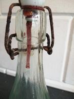 ZEER OUD FRANS SODA BEUGEL FLESJE 22 CM GELEEFDE STAAT
Leuk, Ophalen of Verzenden