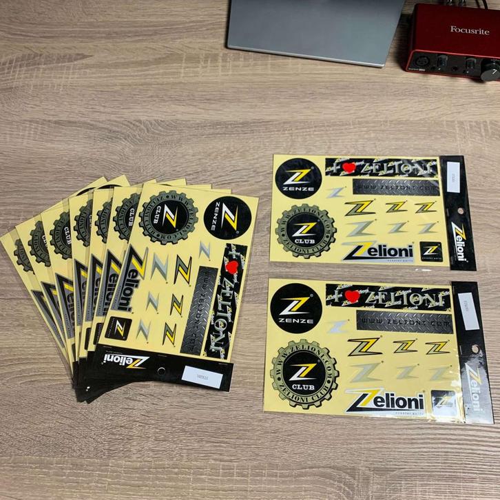 UITVERKOOP! Zelioni stickers voor scooter, Fietsen en Brommers, Brommeronderdelen | Scooters, Nieuw, Ophalen of Verzenden