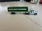 Matchbox peterbilt met trailer, Ophalen of Verzenden, Zo goed als nieuw, Bus of Vrachtwagen