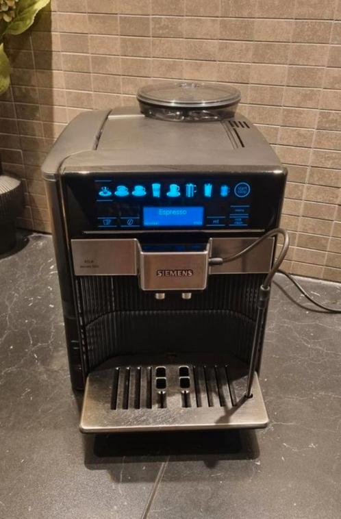 Siemens EQ6 S500, Witgoed en Apparatuur, Koffiezetapparaten, Gebruikt, Koffiemachine, Ophalen of Verzenden