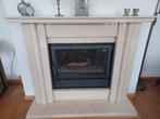 Schouw met inbouw houtkachel merk flam., Huis en Inrichting, Haarden, Ophalen, Gebruikt, Inbouwhaard, Houthaard