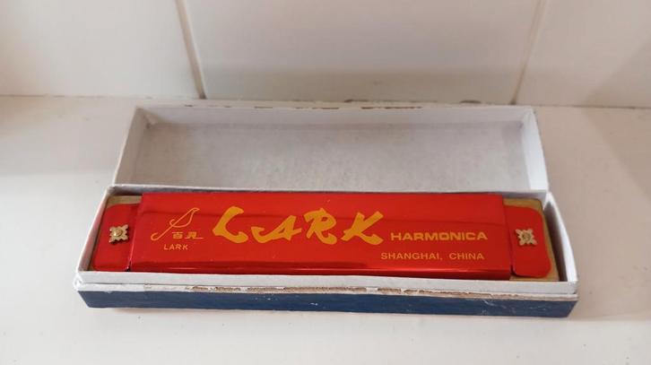 Lark Tremolo Harmonica, Hobby en Vrije tijd, Overige Hobby en Vrije tijd, Ophalen of Verzenden