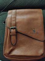 Bruin Schoudertasje - Den Haag, Sieraden, Tassen en Uiterlijk, Tassen | Schoudertassen, Ophalen of Verzenden