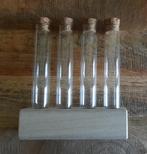 Kruidenset. Glazen kokers in houten blok. Br. 15 x H. 17,5, Ophalen of Verzenden, Nieuw