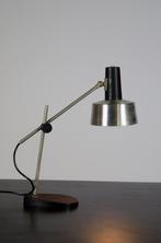 Vintage tafellamp door j. Hoogervorst voor anvia 1960, Gebruikt, Ophalen of Verzenden, Metaal, 50 tot 75 cm