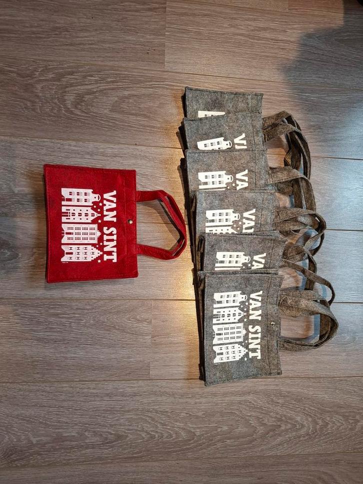 Vilten Sinterklaas Tasjes - Bedrukt, Diversen, Sinterklaas, Nieuw, Ophalen of Verzenden