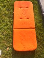 1 oranje tuinstoelkussen, Ophalen, Zo goed als nieuw