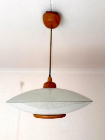 Vintage, Typisch Mid-Century Modern lamp uit de jaren 60-70 beschikbaar voor biedingen